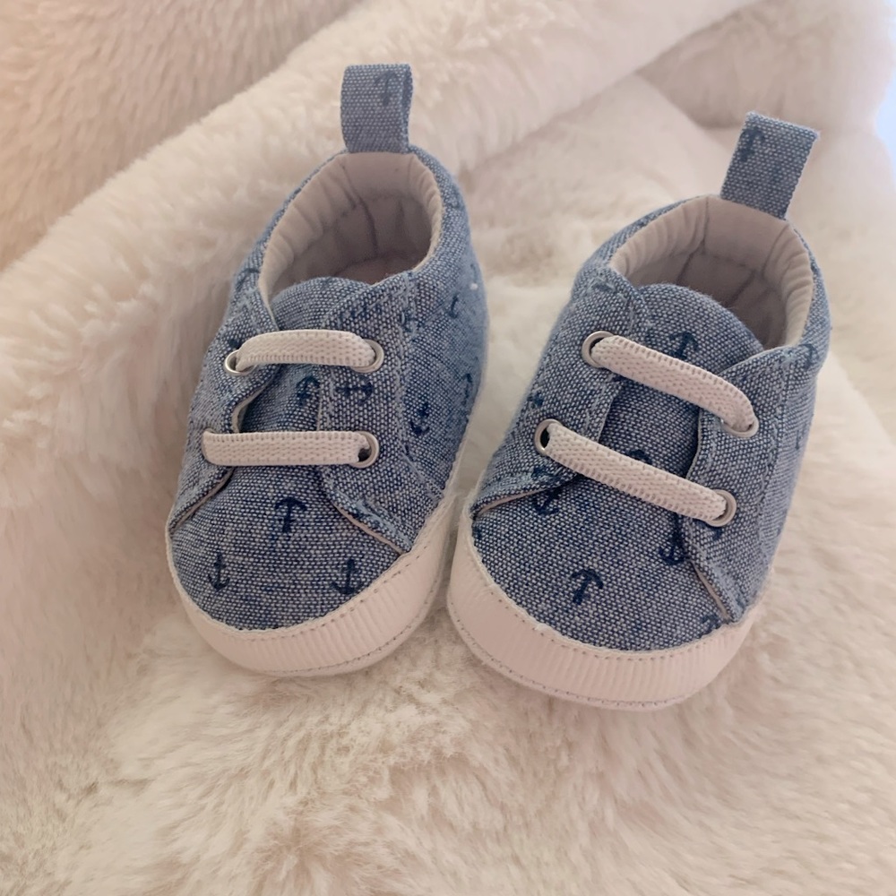 New Baby B’gosh NB Shoes